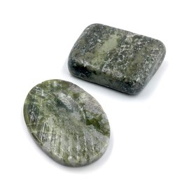 Piedra irlandesa Connemara de mármol preocupación y piedra de deseos