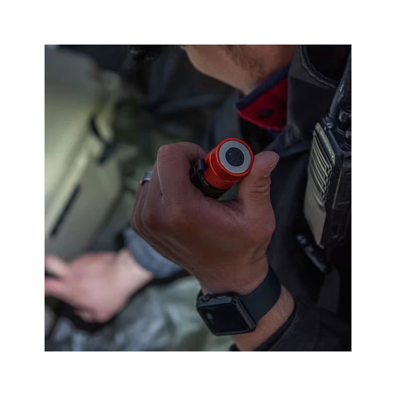 Blackfire Klein Recharge 2-Color LED Weatherproof Flashlight BBM6413 1000 Lumen