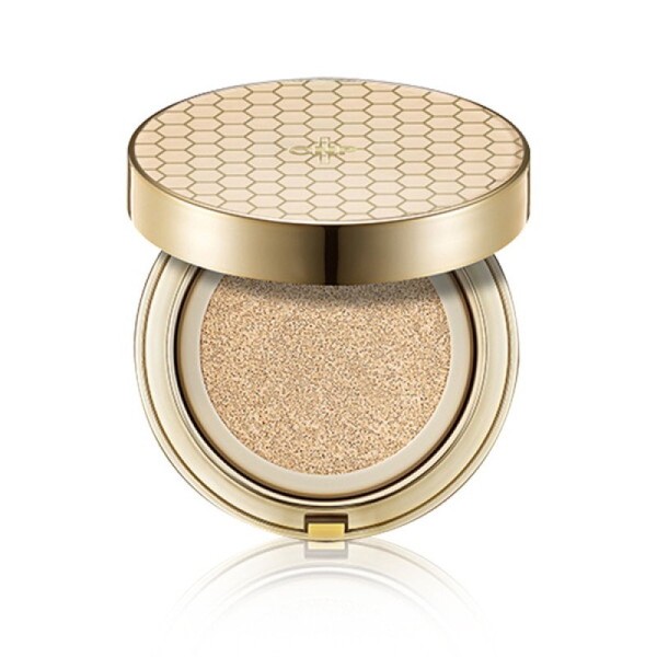 CNP Cha & Park CNP Propolis Ampoule in Matte Cushion