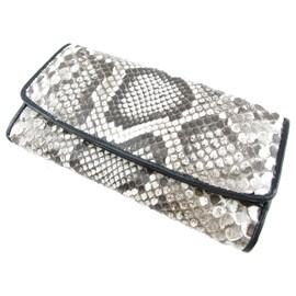 [Pelgio] 高級なパイソン革の長財布★自然色★三折