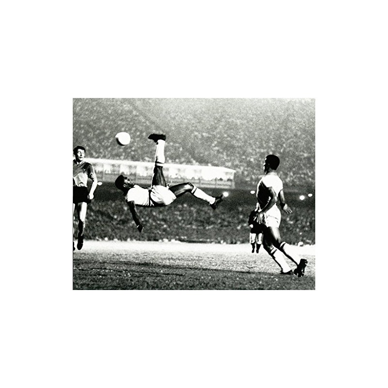 MiscSport Collectibles World Renown Soccer Great Pele Scoring on a