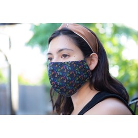 Headmost Comfymask 3 Layer Large Fabric Facemask: Water Repellent, Washable, Breathable & Toggle Adjustable Face Mask (Leaves)