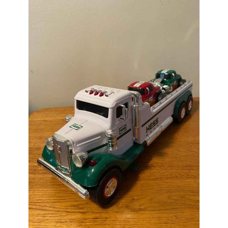 Hess 2022 Hess Flatbed Truck with Hot Rods orig. box
