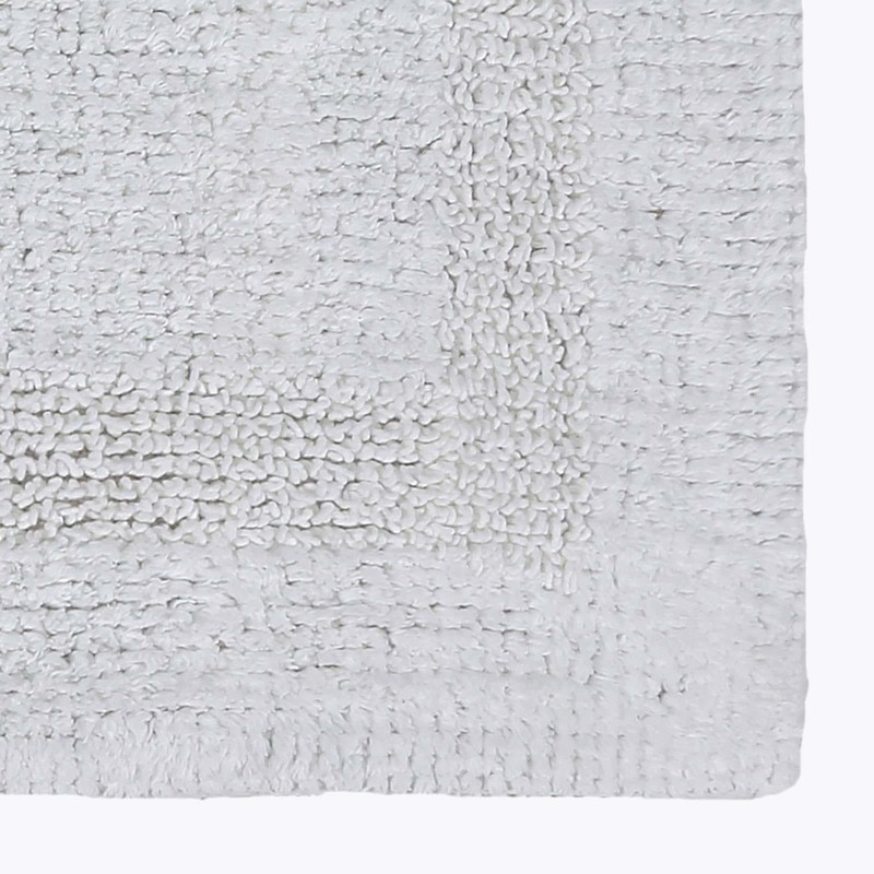 Homescapes Premium Shower Mat, White, 50 x 50 cm with