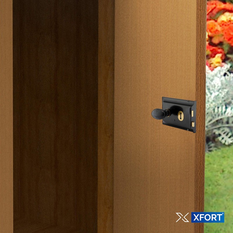 XFORT® Traditional 6" x 4" Rimlock, Surface Mounted Rim Sashlock
