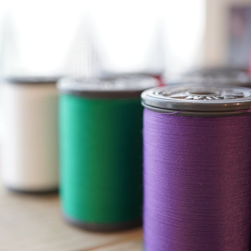 Dharma Sewing Thread 10 Pcs & 10 Bobbin Value Set