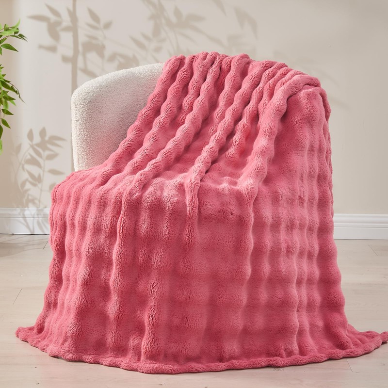 NEWCOSPLAY Throw Blanket for Couch Coral Pink Super Soft Flannel