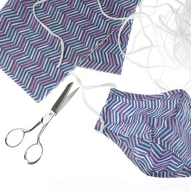 Printed Pre-Cut 100% Cotton Fat Quarters Quilting Fabric Squares (18" x 29") for DIY Quilting Patchwork, Scrapbooking, Art Craft Supplies - Blue/Red Fish