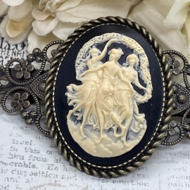 FANCY FOX BOUTIQUE Festival 3 muses Graces Dancers Black White Lady New Cameo Wedding Pin Hair Clip
