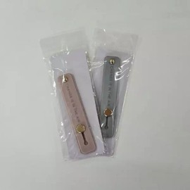 IOPE 아이오페 에어쿠션 폰 스트랩(색상랜덤 핑크/그레이) Iope Air Cushion Phone Strap (Random Color Pink/Gray)