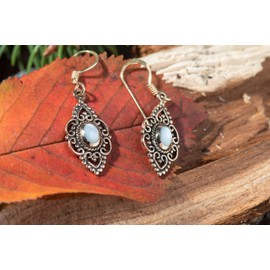 WINDALF Celtic SVANA Earrings 3.7 cm Medieval Earrings Bohemia Earrings Mother of Pearl Bronze, Fabric jewellery bag, Nacre