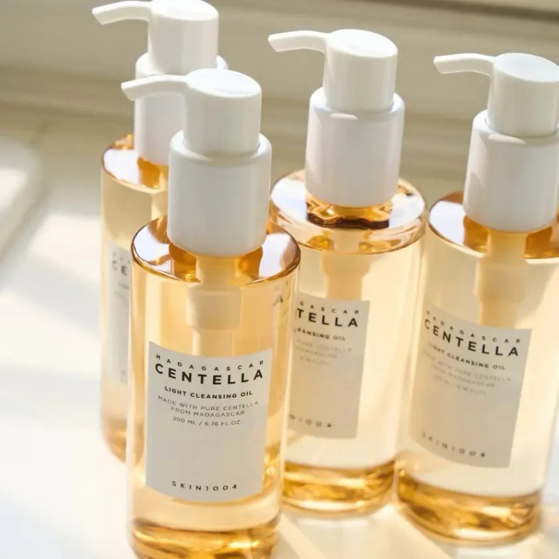 Skin1004 Madagascar Centella Light Cleansing Oil + Regalito