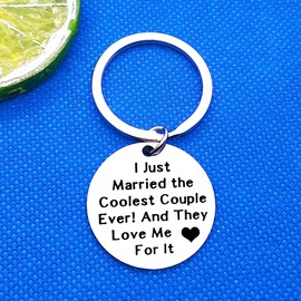 Wedding Planner Appreciation Gift Wedding Officiant Keychain I Just Married the Coolest Couple Ever Keyring Wedding Planner Thank Your Gift for Reverend Preacher Wedding Coordinator