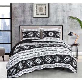 Chezmoi Collection Indie 3-Piece Southwestern Aztec Quilt Set - Black White Geometric Symbols Printed Microfiber Lightweight Quilted Bedspread Set, Queen (100" x 95")