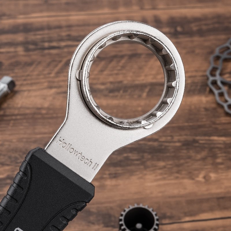 BIKE HAND 4 in 1 Bicycle Bottom Bracket Removal Crank