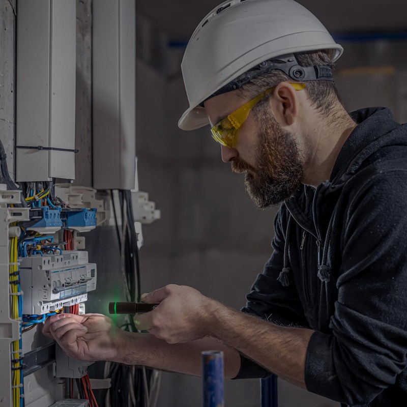 Police Security - Aura-RS Flashlight - 260 Lumens - Water