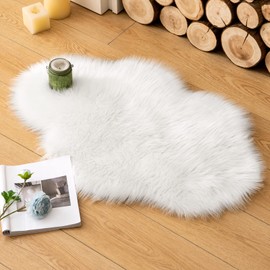 MIULEE Faux Fur Area Rugs Sheepskin Rugs Faux Fluffy Mat Fleece Chair Cover Seat Pad Soft Shaggy Area Mat for Bedroom Sofa Floor 60 x 90cm Cloud Shape White