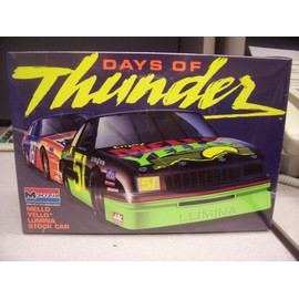 Mellow Yellow Chevy Lumina Stock Car Kit(1990)days of Thunder Series