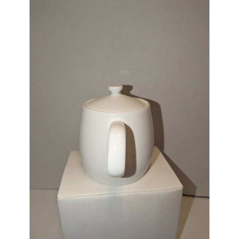Syracuse Bone China Solid White Teapot 3 Cup- 24 Oz.