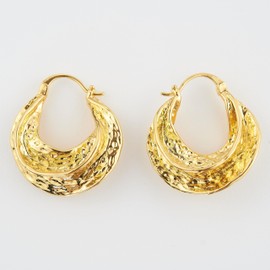 MEIYACA Chunky Croissant Hoop Earrings for Women Abstract Geometric Hammered Pattern 18K Gold Plated Brass Trendy Gifts