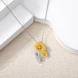 Reaii Sunflower Necklace for Women 925 Sterling Silver Sunflower Pendant Citrine Sunflower Jewelry Gifts for Mom Wife