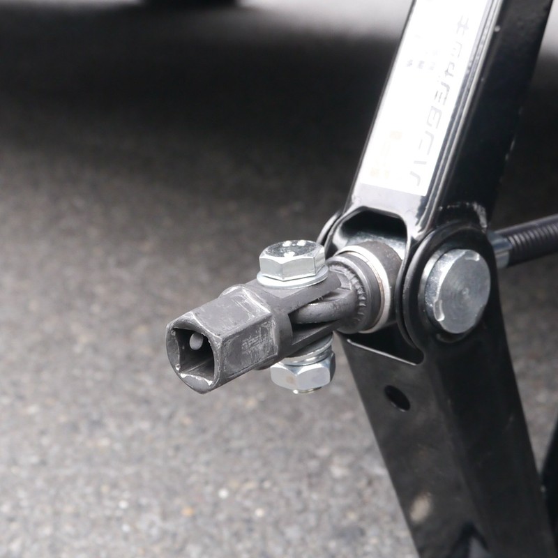 EMERSON In-Car Jack Helper EM-234