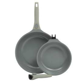 Sur La Table Kitchen Essentials Craft Studio Cast Aluminum Detachable Handle 8 and 10 Inch Skillet Fry Pan Set w/PFA Free Ceramic Non Stick Removable Handle Induction Safe - Juniper Green