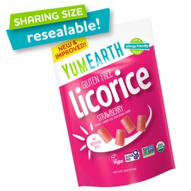 YumEarth Organic Gluten Free Strawberry Licorice Snack Packs - Allergy Friendly, Gluten Free, Non-GMO, Vegan, No Artificial Dyes - 5 Ounce (Pack of 6)