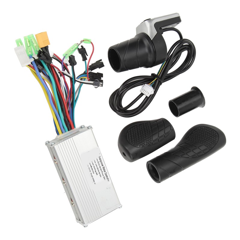 Half Twist Throttle Grip with Display Meter 3 Modes Sine