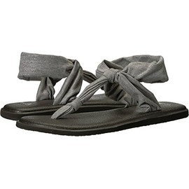 Sanuk Women's Yoga Sling Ella Sandal, metallic/silver, 06 M US