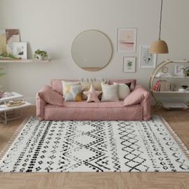 CosmoLiving by Cosmopolitan Moon Collection MS10B Whisper White Non-Shedding & Soft to Touch, Ideal for High Traffic Areas in Living Room, Bedroom Area Rug, 2'2"x8'0"