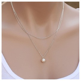 Cimenexe Bohemian Layered Pearl Pendant Necklace Silver Pearl Necklace Chain Retro Pearl Chain Necklace Double Layered Choker Necklace Chain Jewelry for Women and Girls Gifts