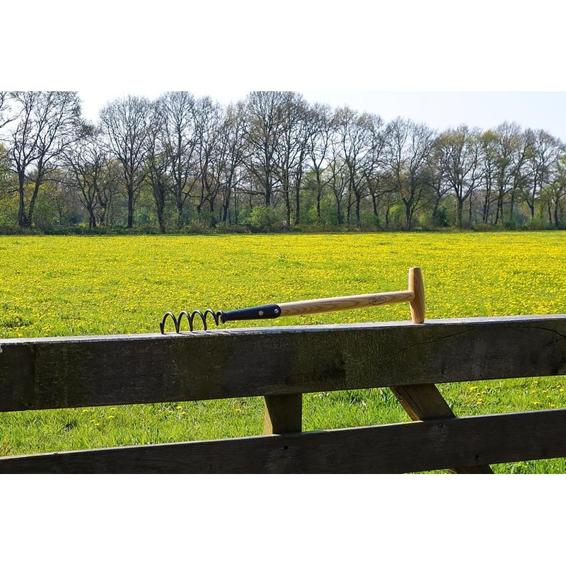 DeWit Corkscrew Weeder – Tempered Boron Steel Root Remover Tool