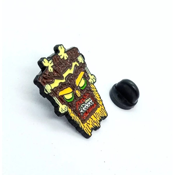 UKA UKA PIN Crash Bandicoot Tiki Ancient Mask Video Game