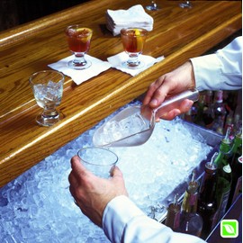 AS ONE Rubbermaid Commercial Products Plastic Utility Ice Scooper, 6-ounce, Clear, Dishwasher Safe Kitchen Scoop for Weddings/Bar/Ice Bucket/Kitchen/Popcorn