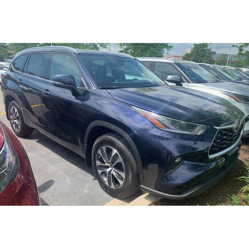 BASF Touch Up Paint for Toyota Corolla with paint code