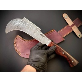 Hand Forged Damascus Steel Billhook Machete Knife – Heavy Duty Sickle Garden Tool for Cutting Trees, Yard Work, Weeding, and Camping – Survival Machete with Leather Sheath and Belt Loop