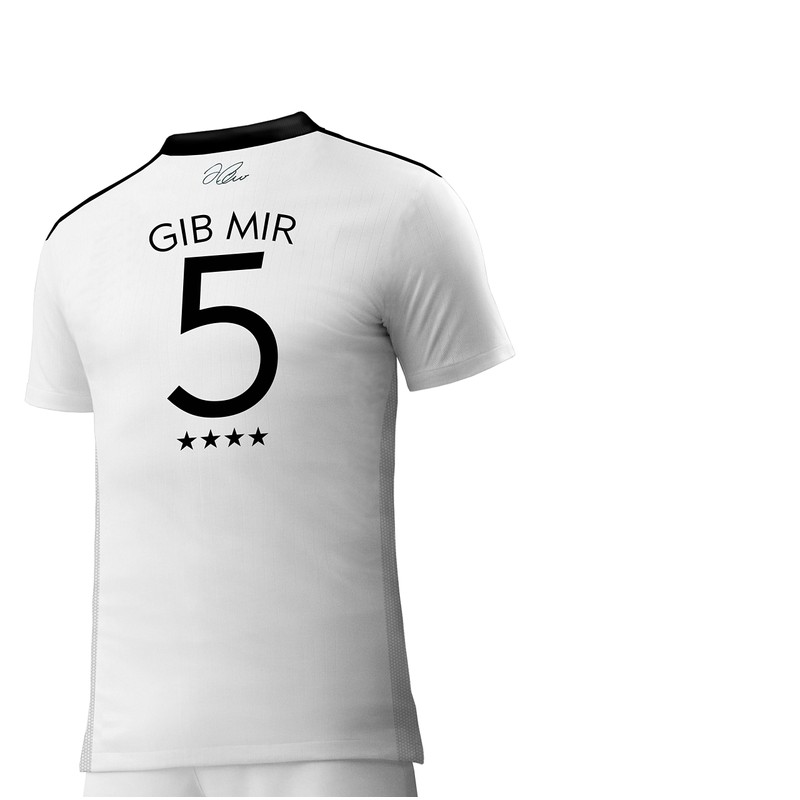 NIVEA Jogi 2018 "Gib Mir 5" Jersey, Size S