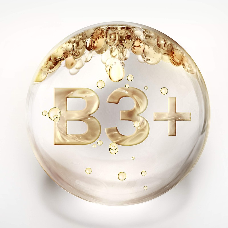 Olay Vitamin C + Peptide 24 Brightening Face Serum +