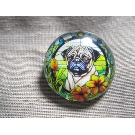 GLASS DOME PIC BUTTON "STAINED GLASS"  PUG DOG WITH FLOWERS  30mm