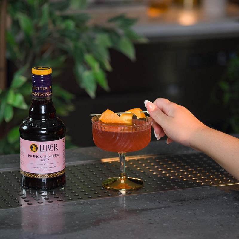 Liber & Co. Pacific Strawberry Syrup (12.7 oz) - Craft