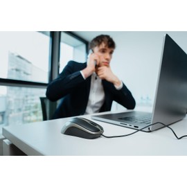 Verbatim optische Desktop-Maus, USB-2.0 und USB-3.0, optische USB-Maus mit 1000 dpi, für Laptop, Notebook, PC und MAC, Computermaus mit Kabel für Rechts- und Linkshänder, schwarz