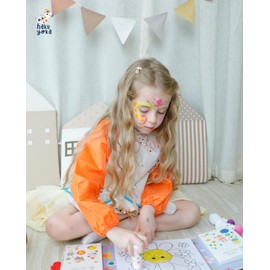 Haku Yoka Artist Apron, Cute Animals Theme, Impermeable, Easy to Clean Apron for Boys and Girls, Size Large, 6-8 Years