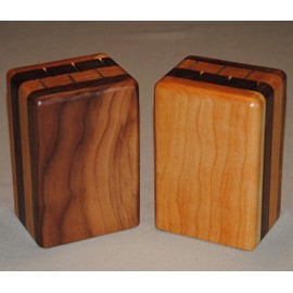 Wisconsinmade Walnut Steak Knife Block with Six Slots, Cherry and Walnut