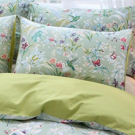 WINLIFE 100% Cotton Pillowcases 1000 Thread Count Pillow Cases Standard/King Size Pillow Cover Set of 2 (Queen 20x30'', Green Floral Butterflies)