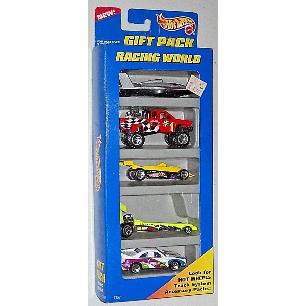 HOT WHEELS RACING WORLD 5 CAR GIFT PACK