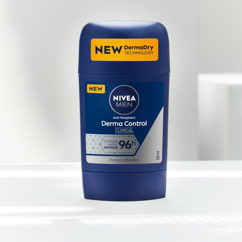 NIVEA MEN Derma Dry Control Roll on Antitraspirante, 50 ml
