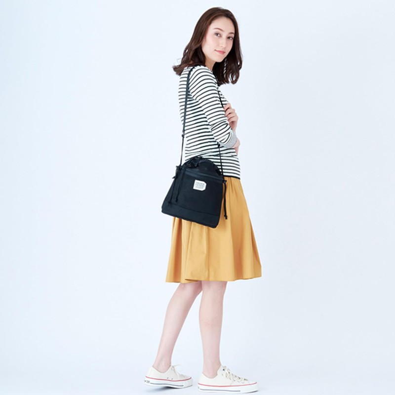 Fredrick Packers BELL SACK Shoulder Bag, Black