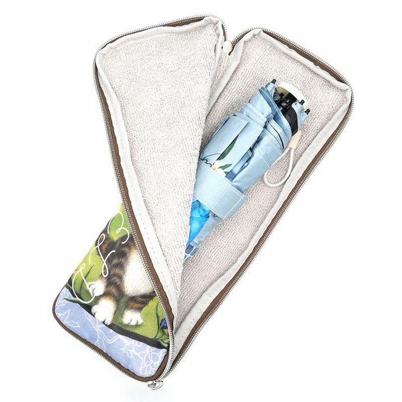 [わちふぃーるど] 猫のダヤン ダヤン ペットボトル収納も可能 折りたたみ傘ケース 不思議な国の境目