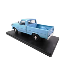 OPO 10 - 1/24 Scale Miniature Car Compatible with Ford F100 1972 - M004